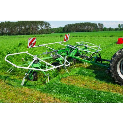 Сеноразпръсквач SаMASZ P4-11